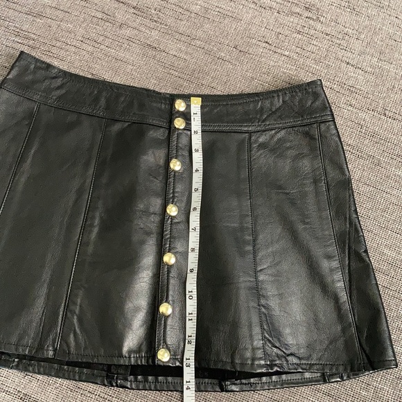 Vintage Leather Snap Front Mini Skirt M - Picture 4 of 6